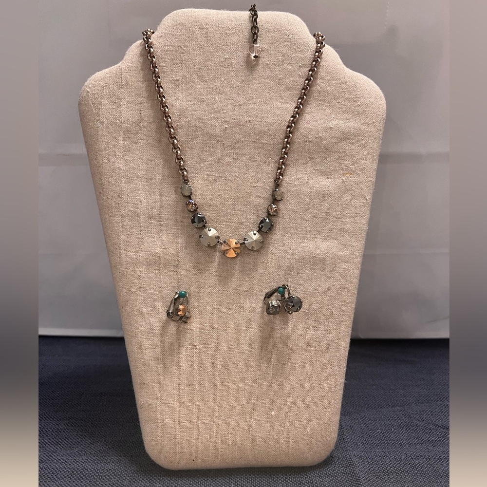 Sabika Fashion Jewelry - Raw Elegance necklace and matching drop earrings